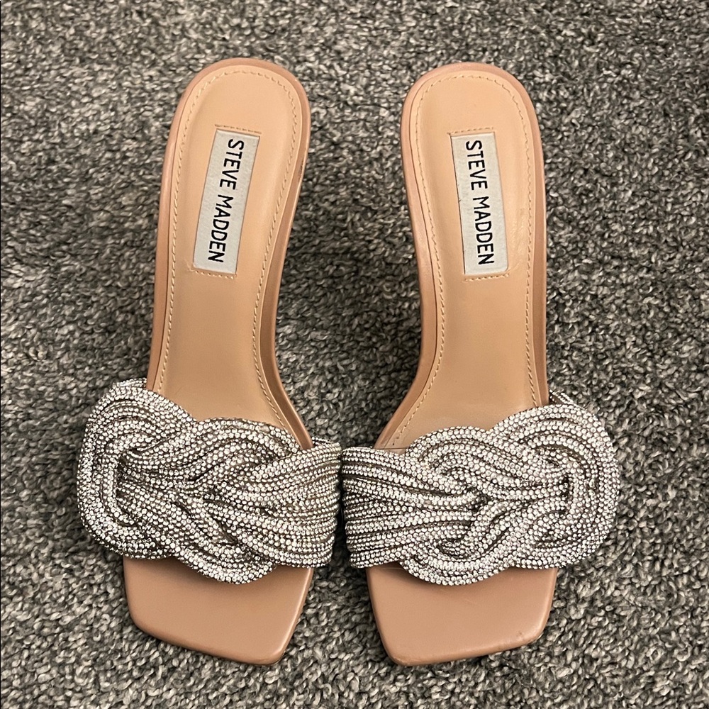 Steve Madden Silver Braided Slide Sandals